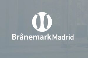 dentistas infantiles - logo de Clínica Dental Branemark